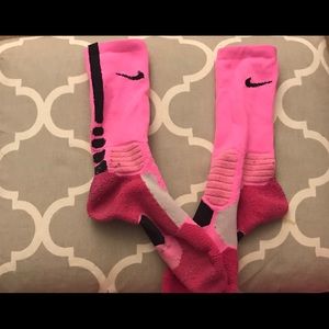 pink nike elites